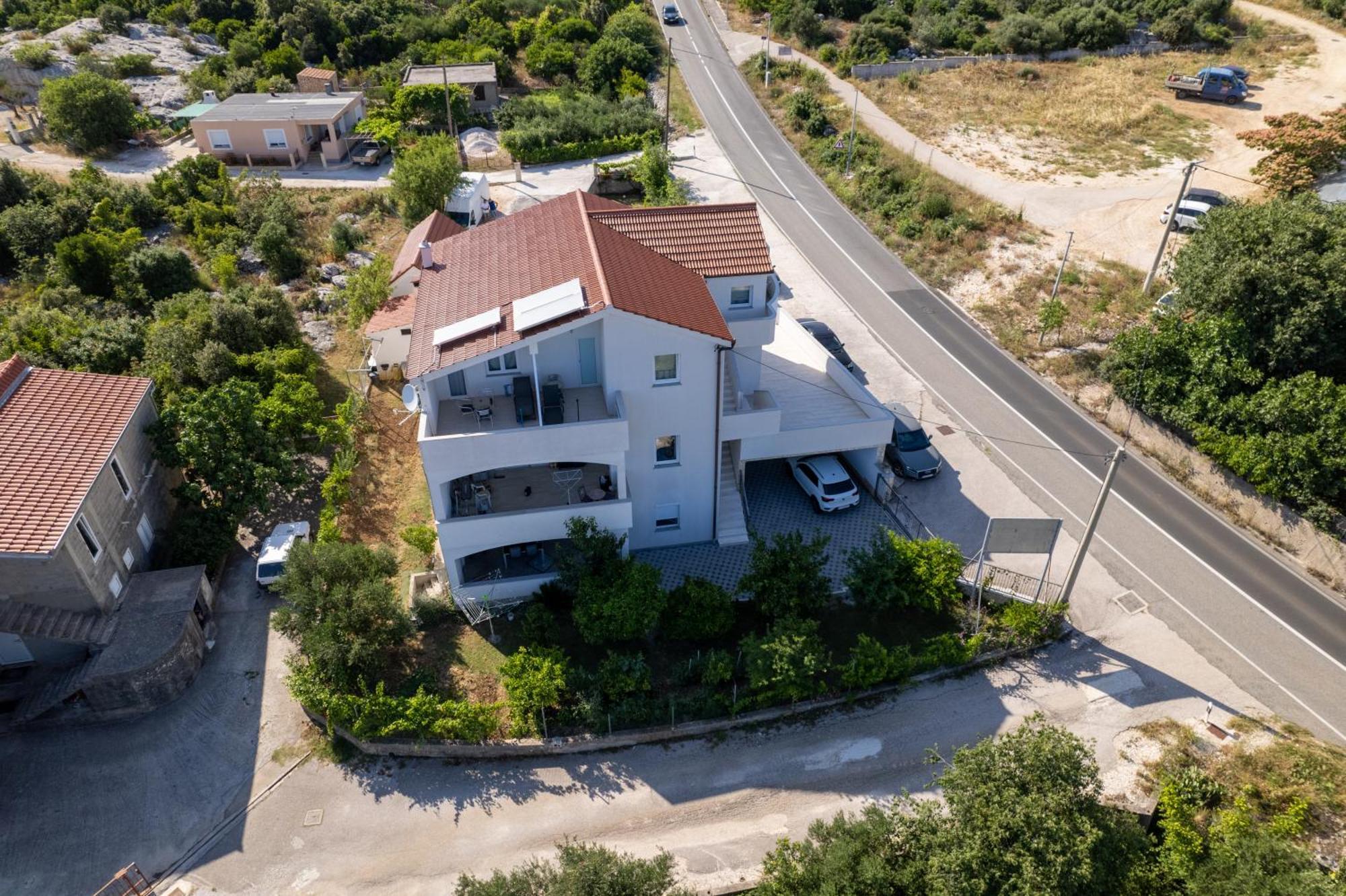 Apartmani Livaja Plano Exterior photo